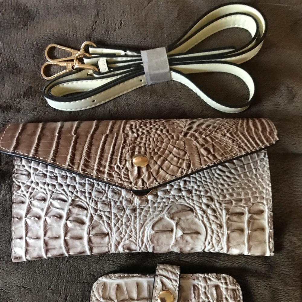 Women’s pocketbook